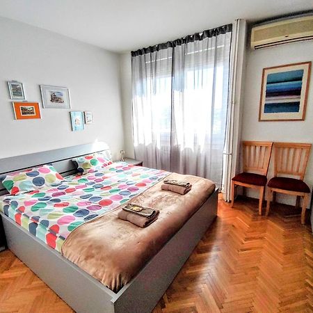 Apartment Maya'S Place Skopje Bagian luar foto