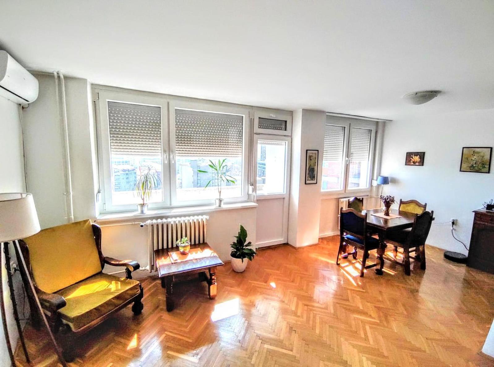 Apartment Maya'S Place Skopje Bagian luar foto